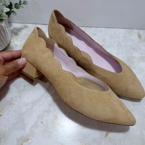 RARE NEW Sole Bliss Women‎ Nova Suede Tan/Cream Scalloped Size 10.5 41 1/2